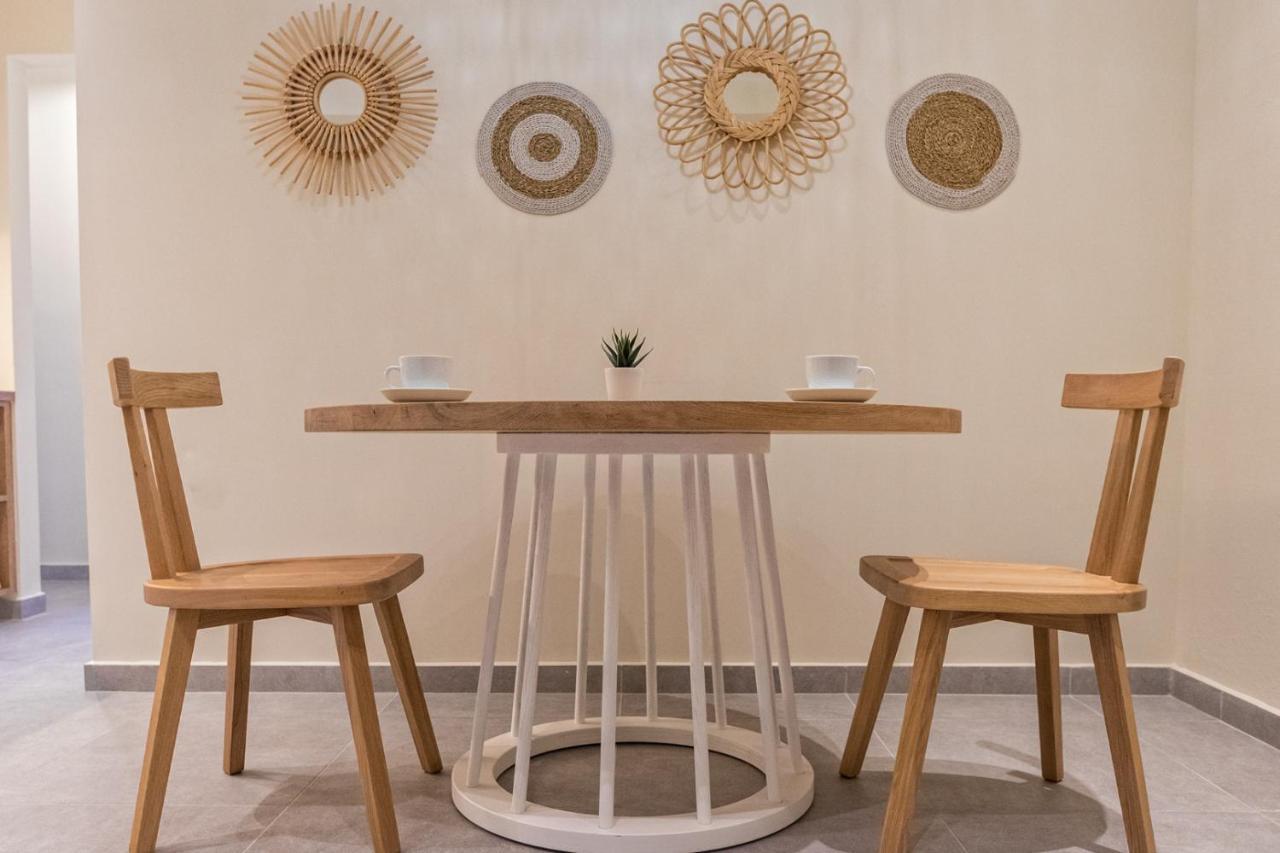 ארגוסטולי Anemelia Luxury Apartments מראה חיצוני תמונה