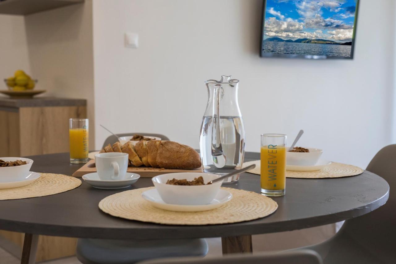 ארגוסטולי Anemelia Luxury Apartments מראה חיצוני תמונה